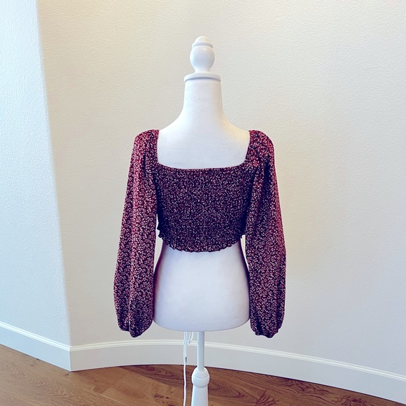 Shein Red Floral Ruched Crop Top - Size M / 6 - Picture 2 of 4